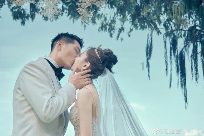 逃离沙漠小镇